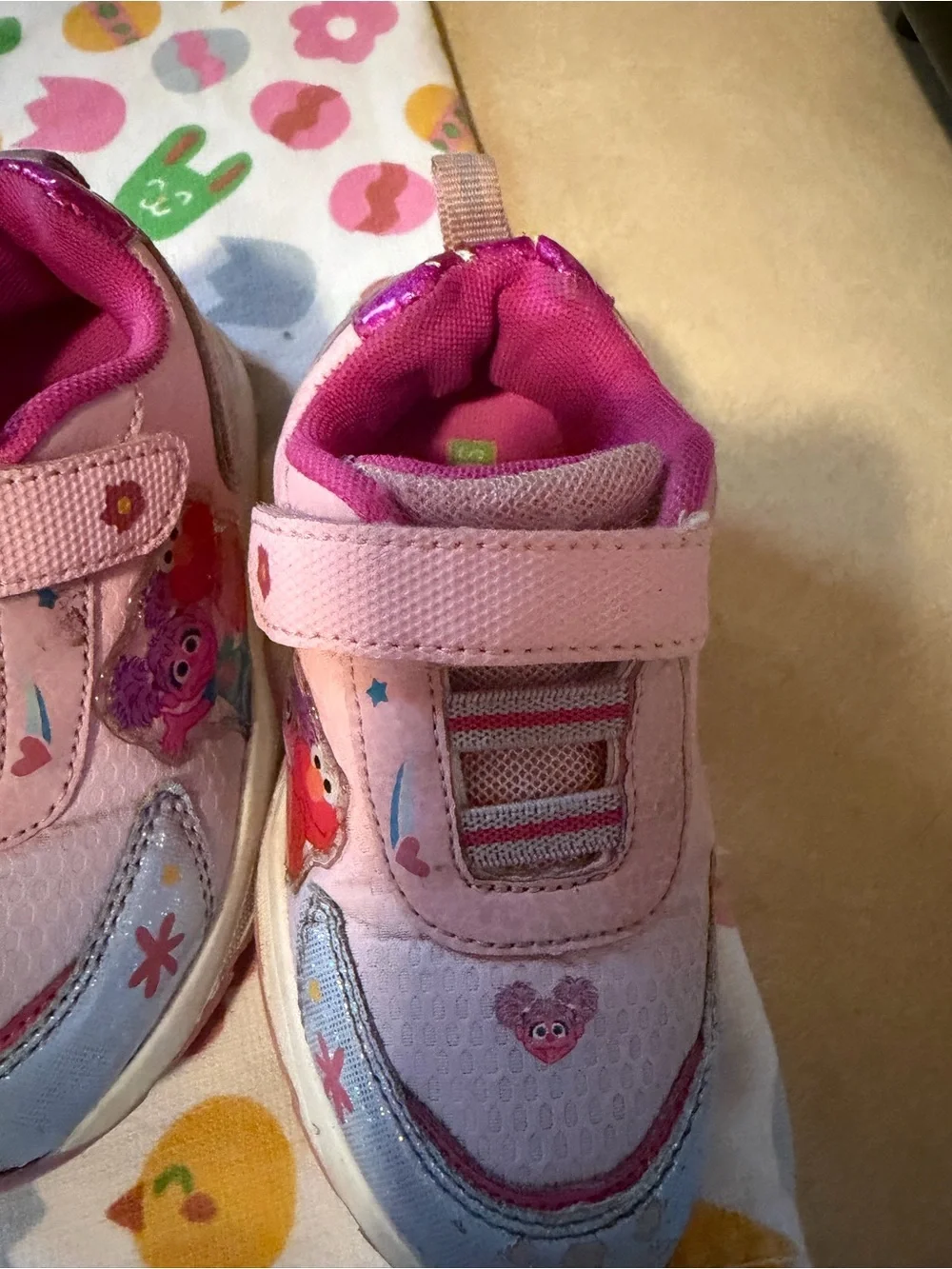 Elmo/Abby Pink Velcro Sneakers